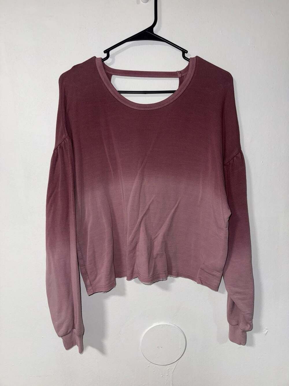 American Eagle Soft & Sexy Dip-Dye Ombre Cutout Back Pullover Sweatshirt Pink Sm